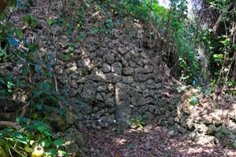 写真：志喜屋グスク1