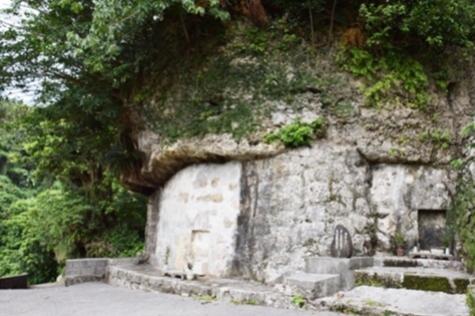 写真：百十踏揚の墓1