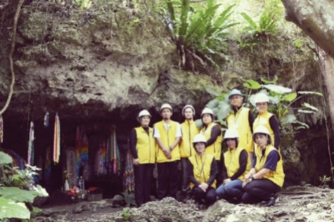 写真：糸数アブチラガマ案内センター1